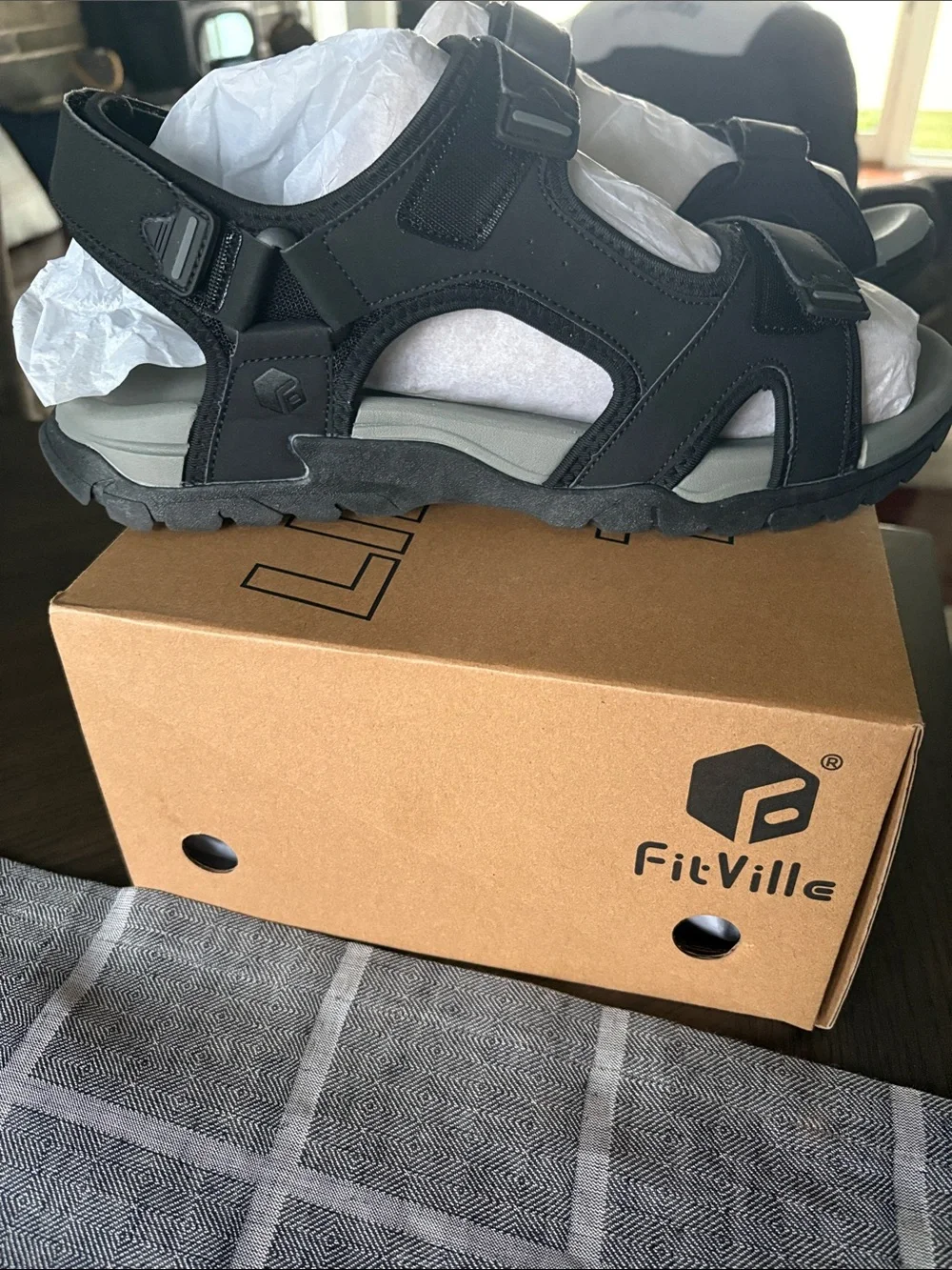 FitVille Vistride Men's Sandals in Black